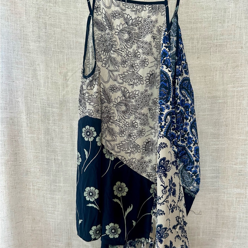 10 Crosby Derek Lam Blue and Cream Floral Dress - Picture 3 of 4